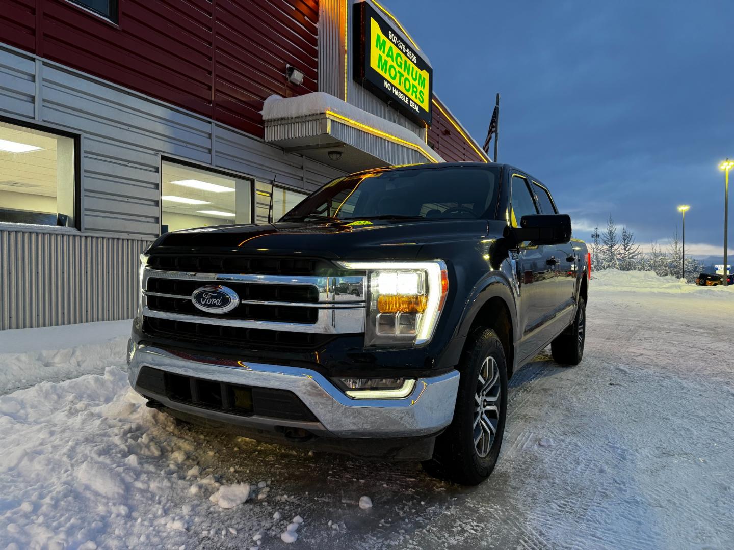 2021 BLUE /Black FORD F-150 XL (1FTFW1E5XMK) with an 5.0L engine, Automatic transmission, located at 1960 Industrial Drive, Wasilla, 99654, (907) 274-2277, 61.573475, -149.400146 - Photo#1